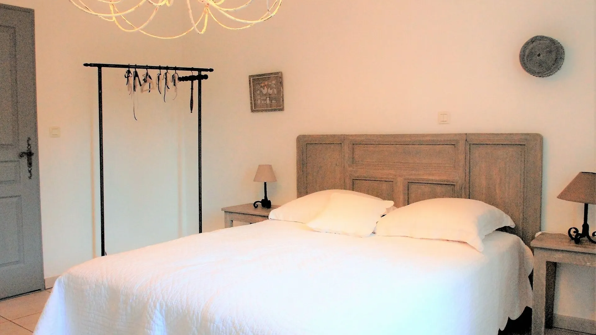 エクス＝アン＝プロヴァンス Lousoan Bed & Breakfast