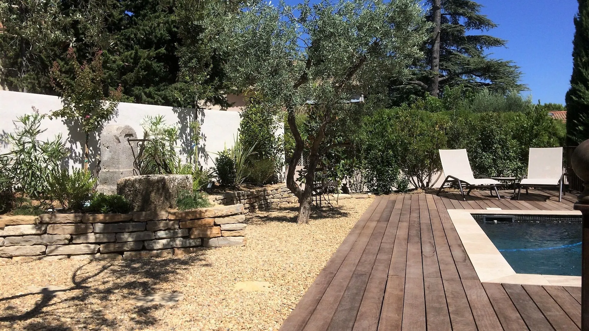 **  エクス＝アン＝プロヴァンス Lousoan Bed & Breakfast フランス